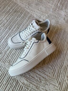 Stuart Weitzman White Leather Sneakers with Navy Trim